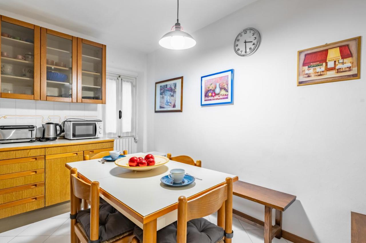 Sant'ambrogio Apt: Your Hideaway Apartamento *